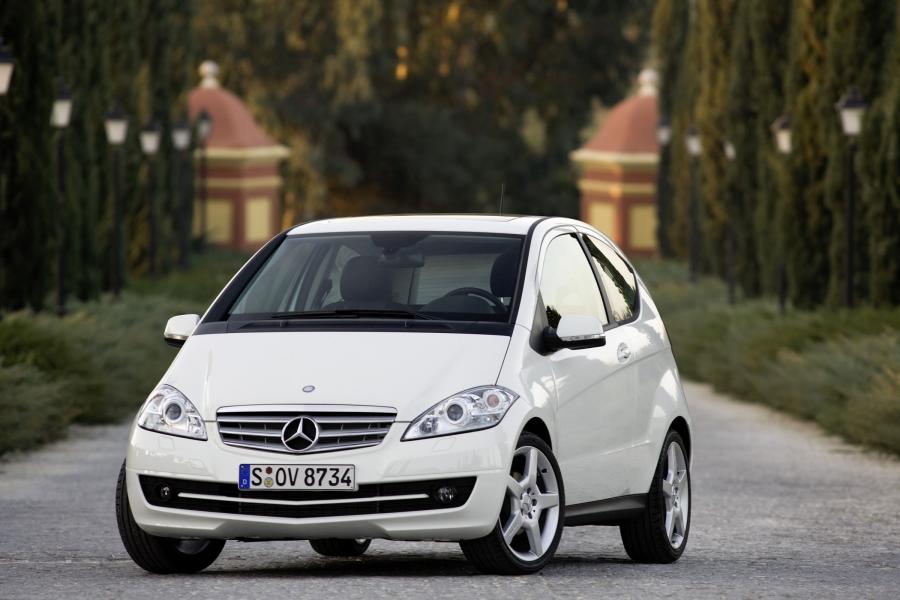  Mercedes-Benz A-Class 3-Door 2009 года  (фото 24 из 28)